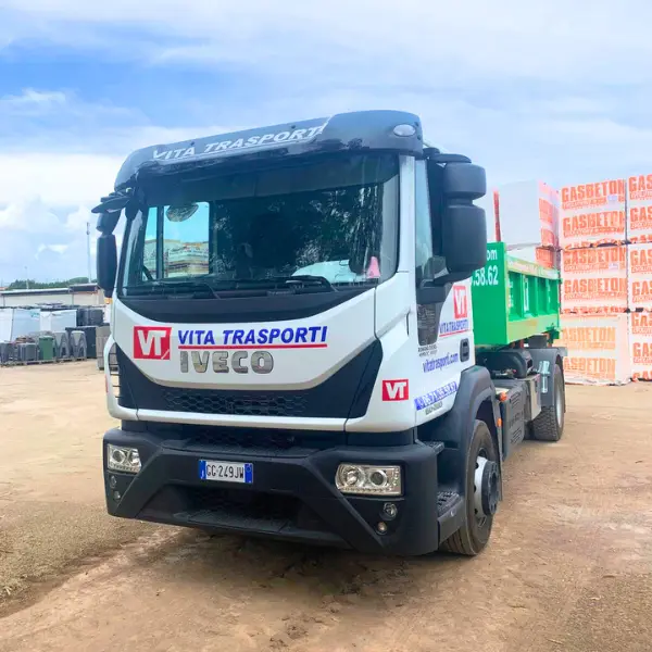 immagine-veicoli-vita-trasporti-scarrabile-IVECO-150